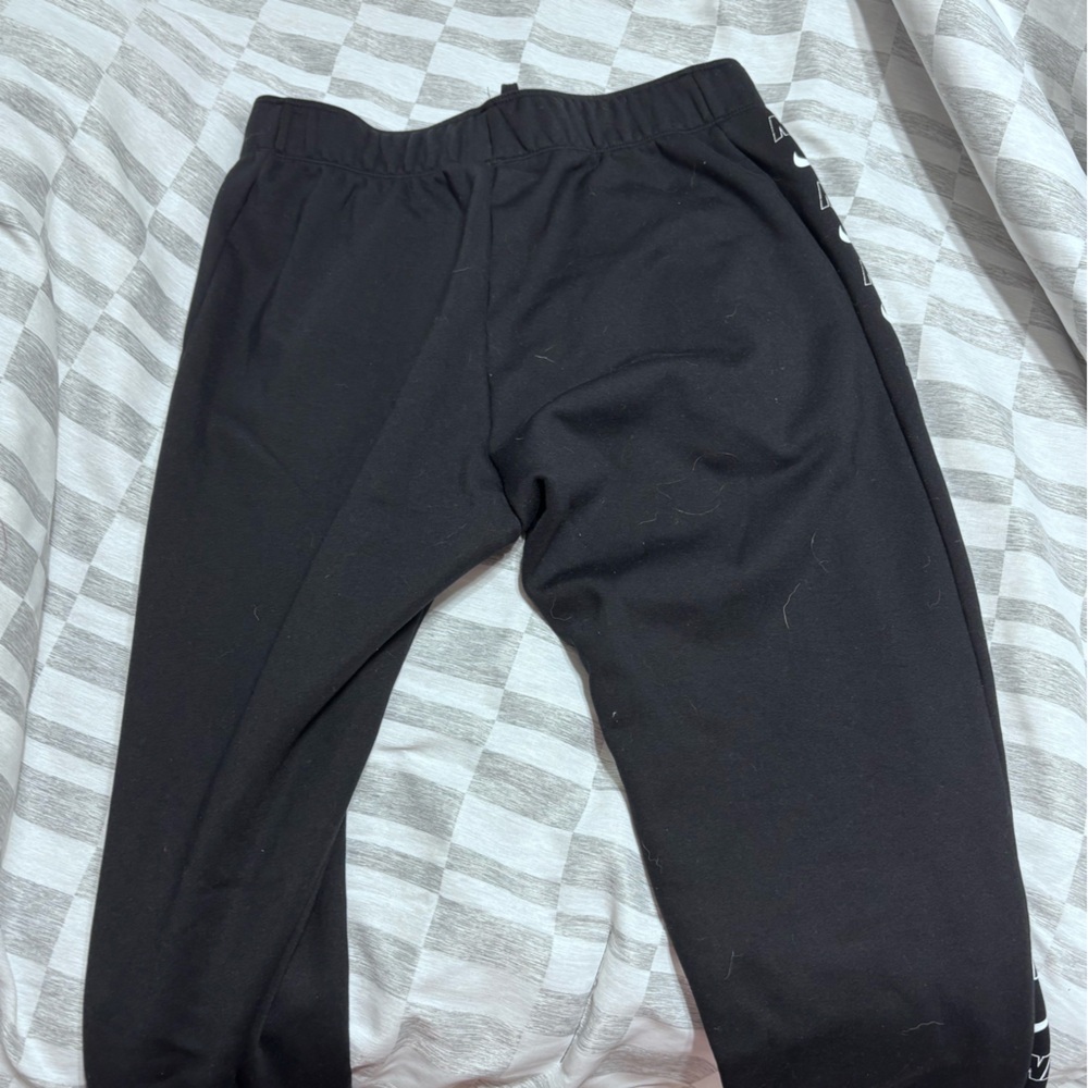Nike Kids Black Sweatpants with Logo Accents